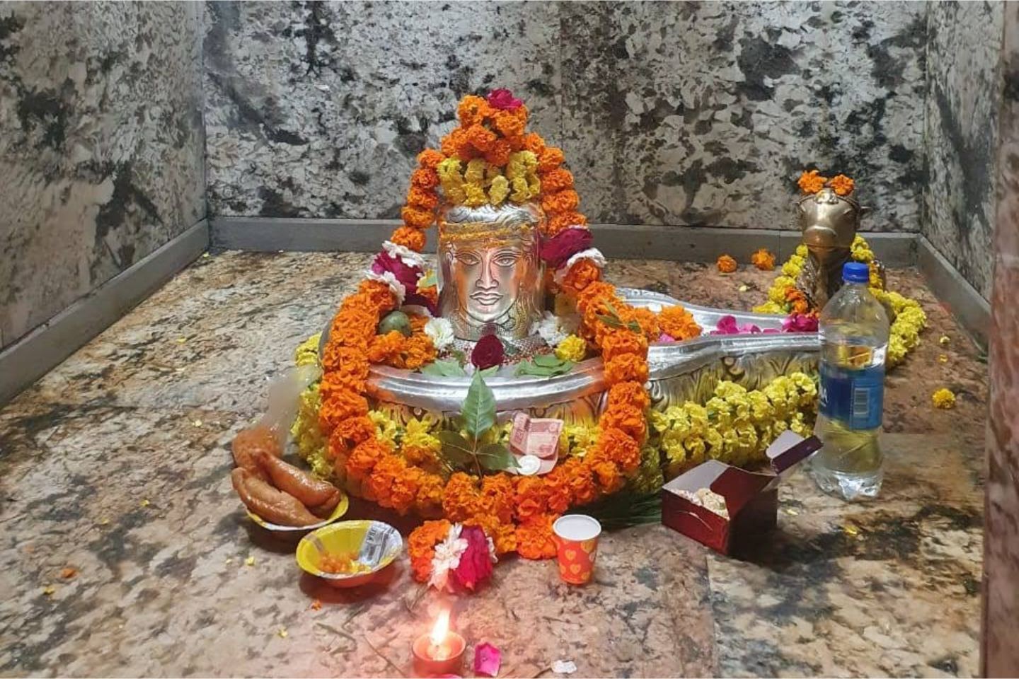 Baba Anandeshwar Mandir , Kanpur